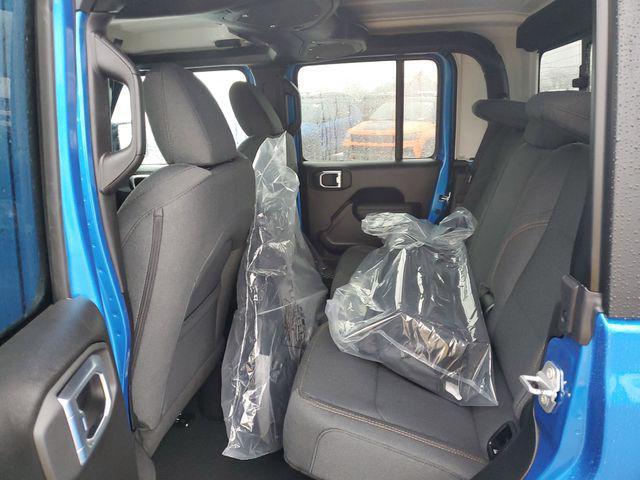 new 2026 Jeep Gladiator car, priced at $47,615