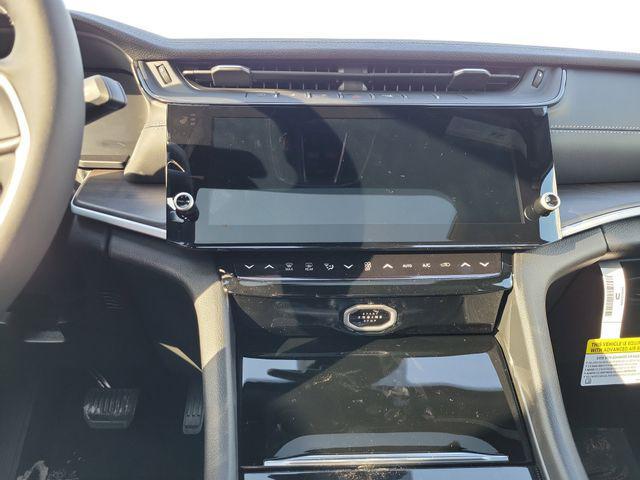 new 2026 Jeep Grand Cherokee car, priced at $46,082