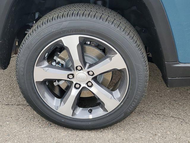 new 2026 Jeep Grand Cherokee L car, priced at $46,261