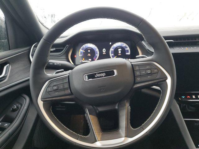 new 2026 Jeep Grand Cherokee car, priced at $44,722