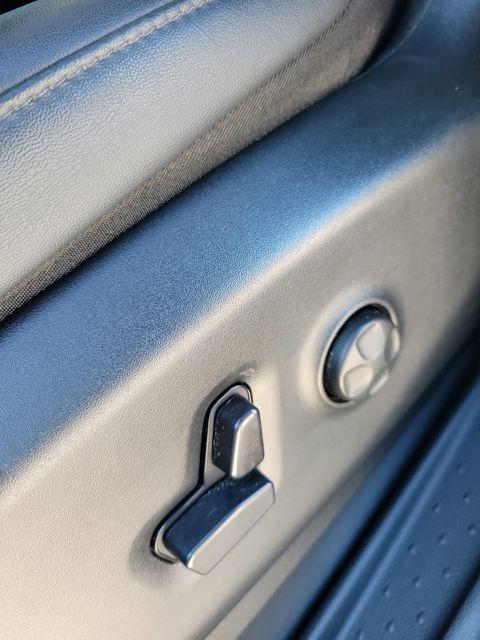 used 2025 Chrysler Pacifica car, priced at $31,766