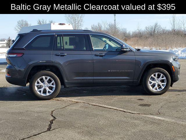 used 2022 Jeep Grand Cherokee car, priced at $27,995