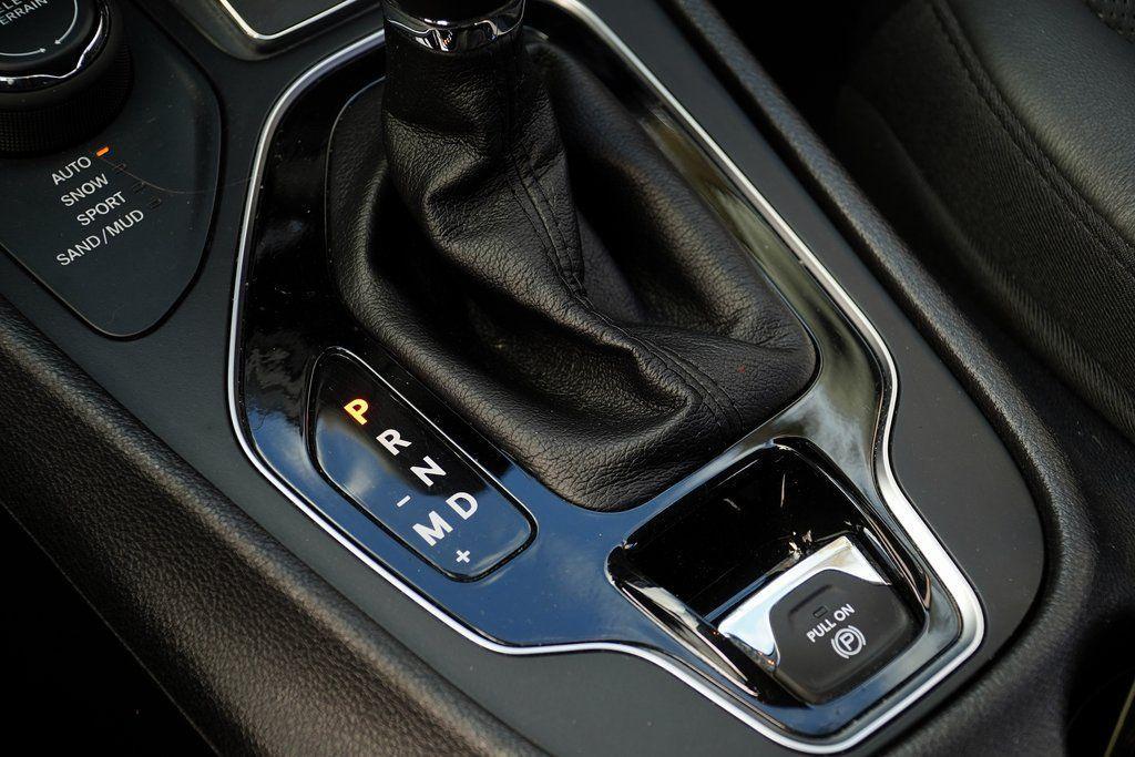 used 2019 Jeep Cherokee car, priced at $17,795