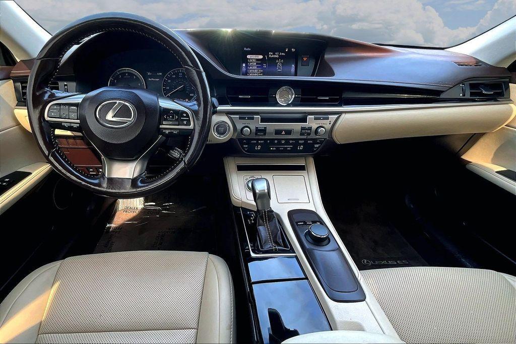used 2017 Lexus ES 350 car, priced at $19,592