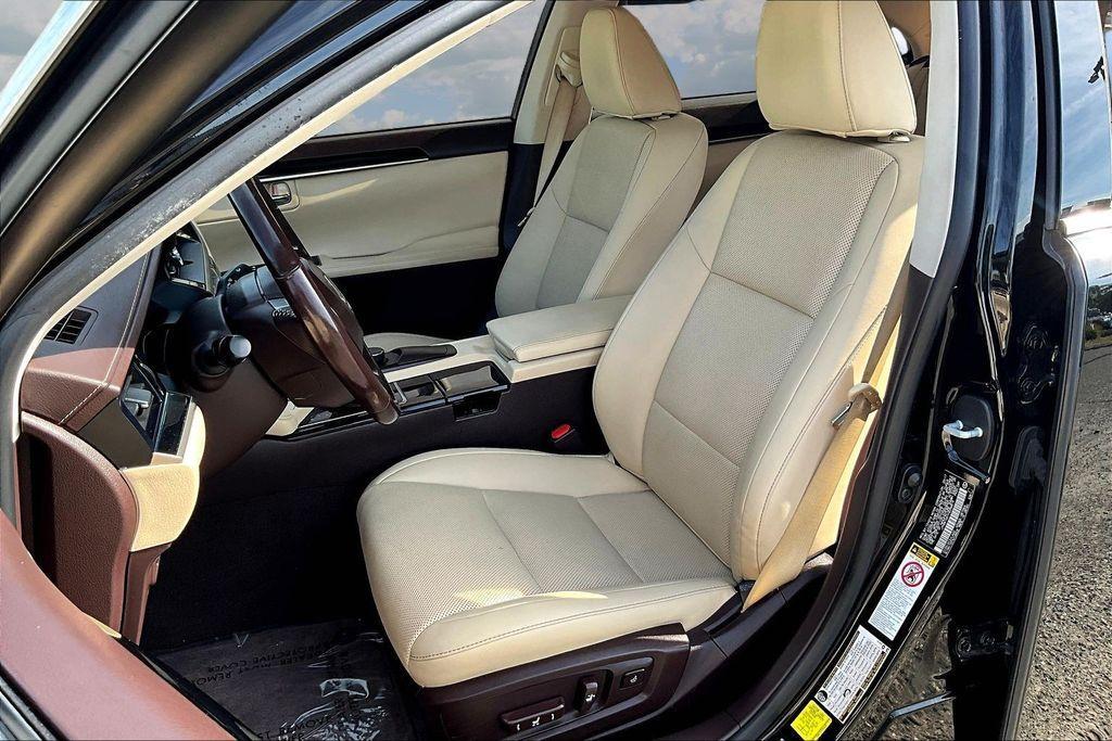 used 2017 Lexus ES 350 car, priced at $19,592