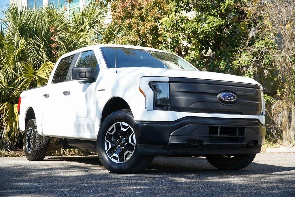 used 2022 Ford F-150 Lightning car, priced at $32,200