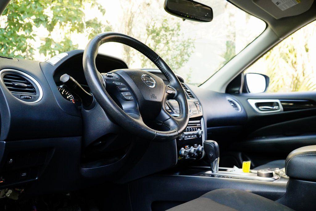 used 2020 Nissan Pathfinder car, priced at $20,895