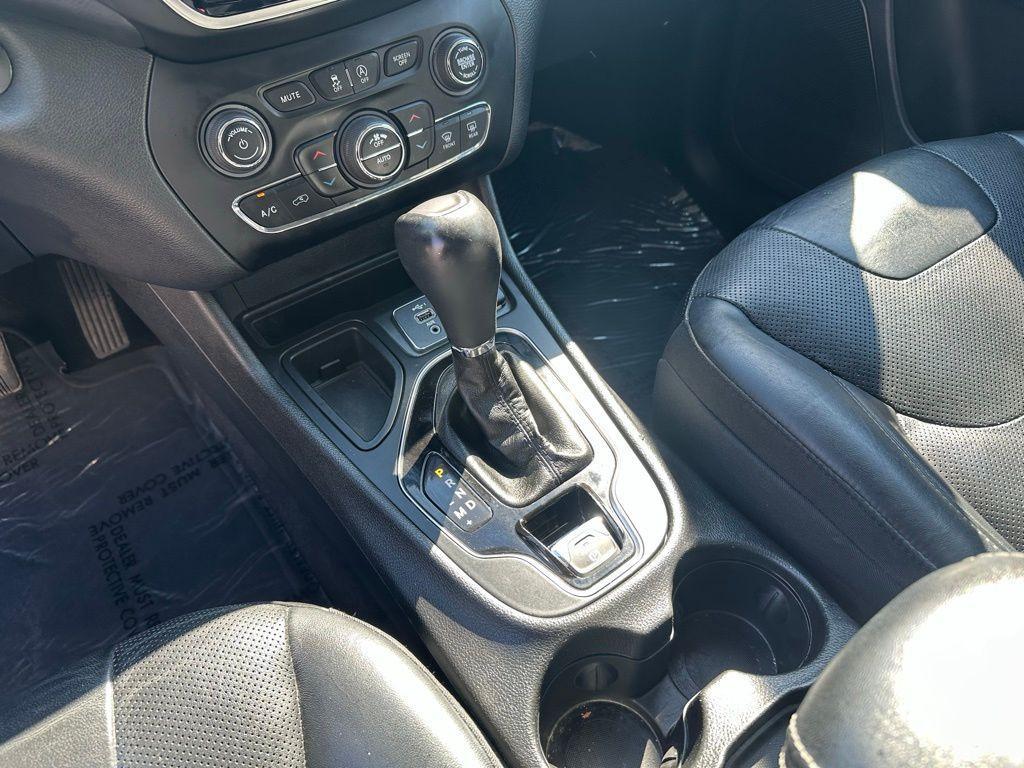 used 2019 Jeep Cherokee car, priced at $14,985