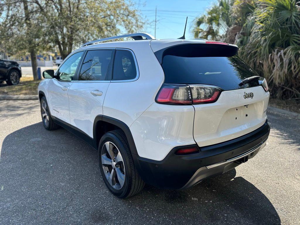 used 2019 Jeep Cherokee car, priced at $14,985