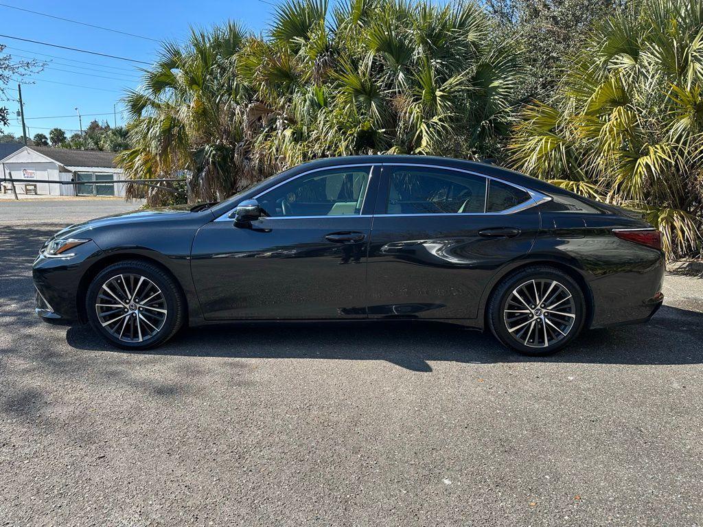 used 2022 Lexus ES 350 car, priced at $26,895