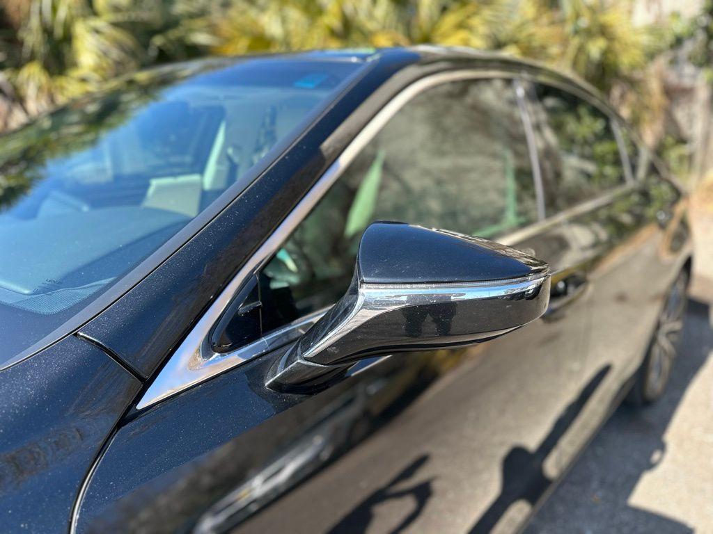 used 2022 Lexus ES 350 car, priced at $26,895