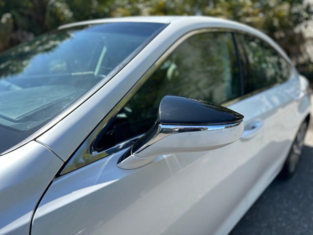 used 2019 Lexus ES 350 car, priced at $27,459