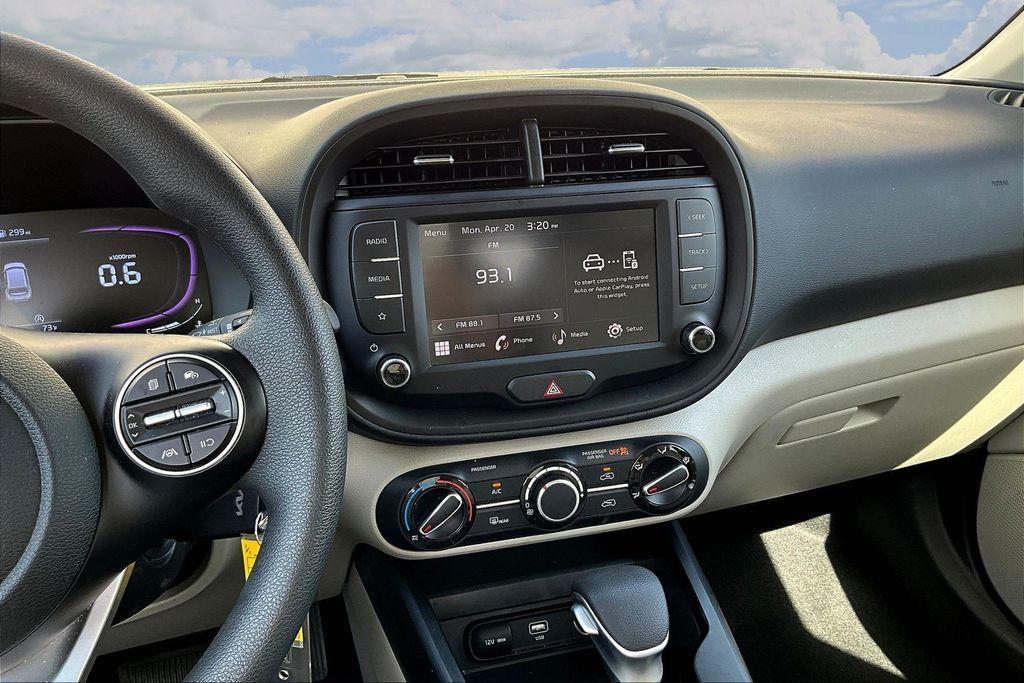 used 2025 Kia Soul car, priced at $17,407