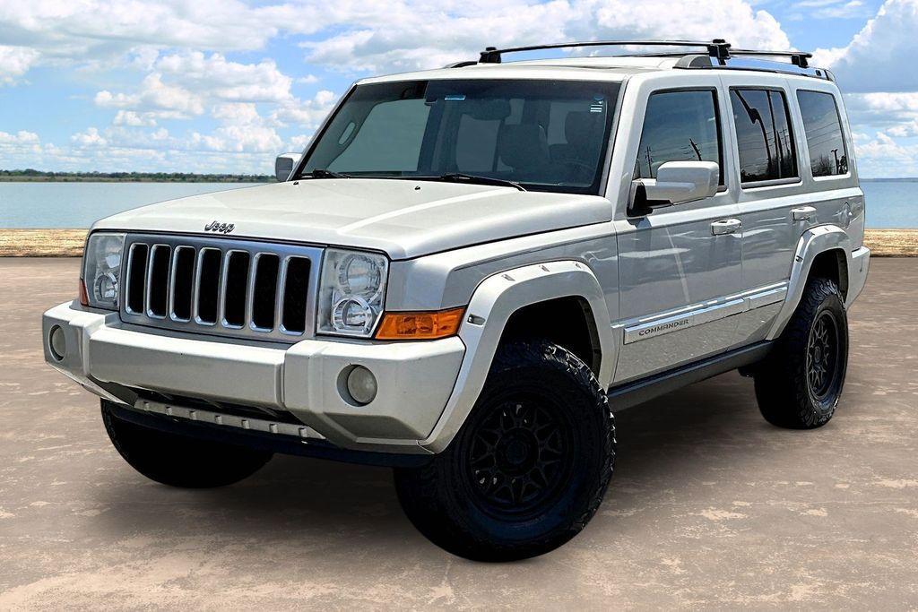 used 2007 Jeep Commander car, priced at $4,900