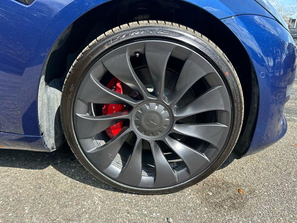 used 2022 Tesla Model 3 car, priced at $27,895