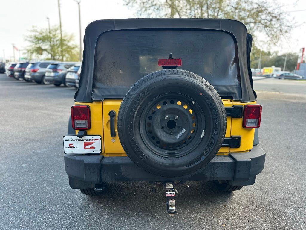 used 2015 Jeep Wrangler Unlimited car, priced at $15,895