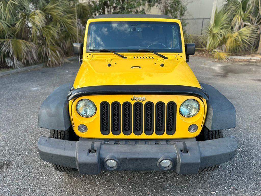 used 2015 Jeep Wrangler Unlimited car, priced at $15,895