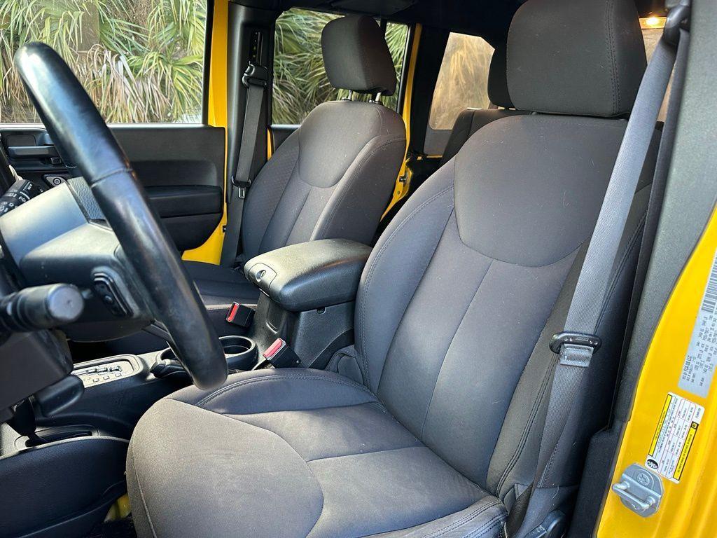 used 2015 Jeep Wrangler Unlimited car, priced at $15,895