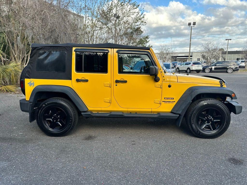 used 2015 Jeep Wrangler Unlimited car, priced at $15,895