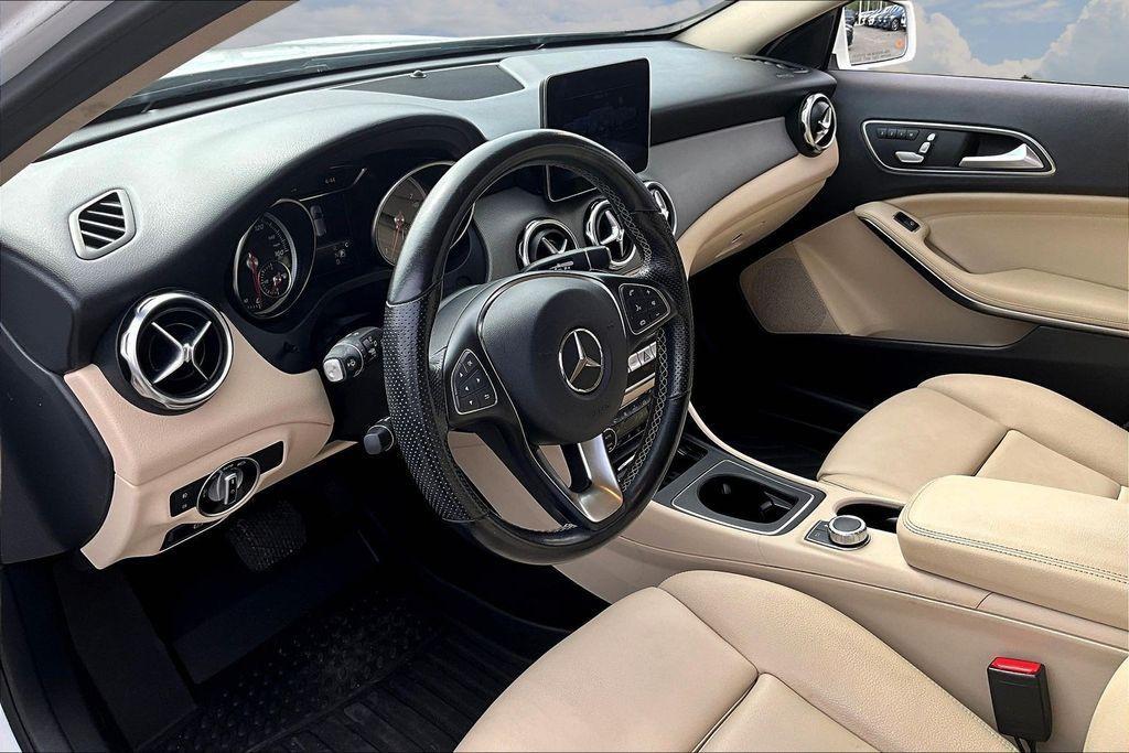 used 2020 Mercedes-Benz GLA 250 car, priced at $19,512