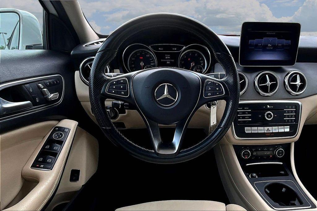 used 2020 Mercedes-Benz GLA 250 car, priced at $19,512