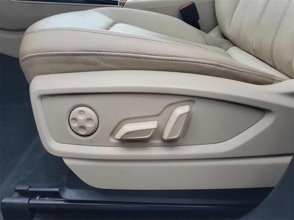 used 2023 Audi Q5 car, priced at $23,900