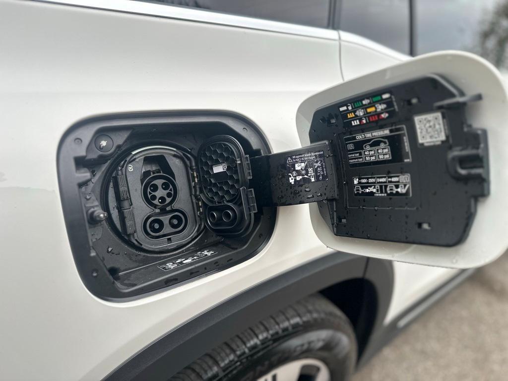 used 2023 Mercedes-Benz EQB 250 car, priced at $24,885