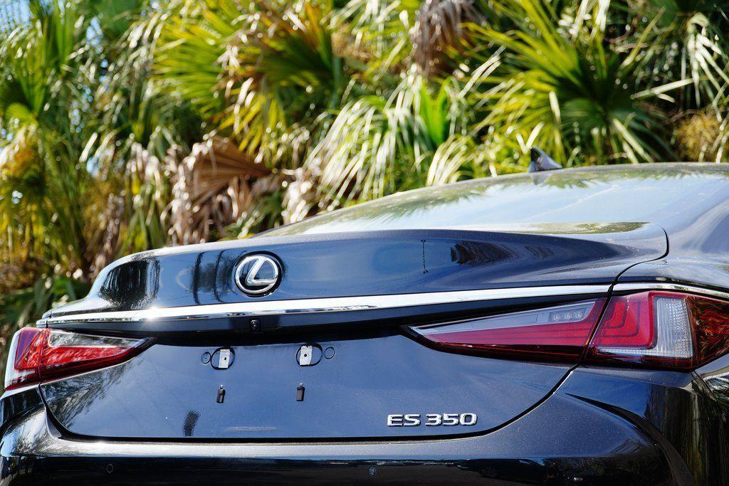 used 2023 Lexus ES 350 car, priced at $30,759