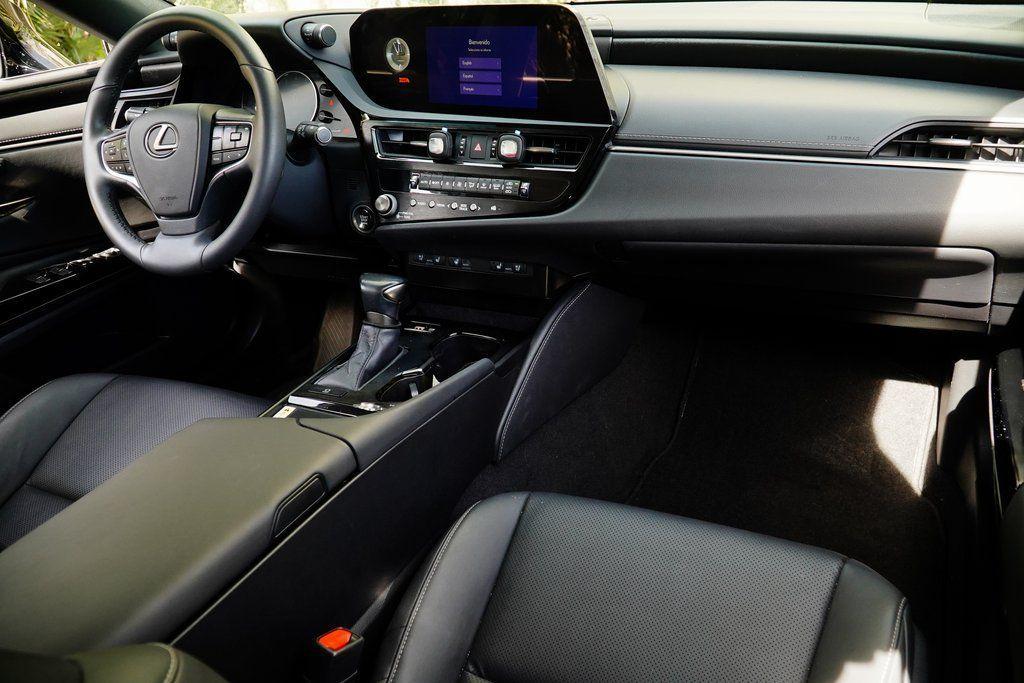 used 2023 Lexus ES 350 car, priced at $30,759