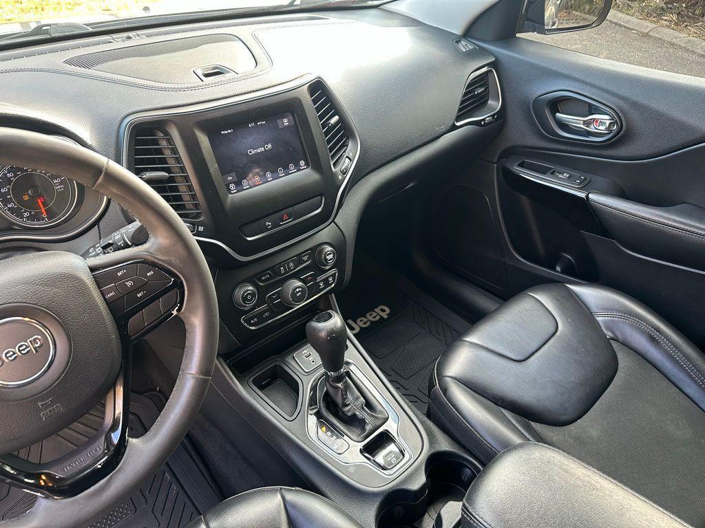 used 2020 Jeep Cherokee car, priced at $17,985