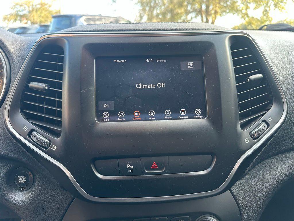 used 2020 Jeep Cherokee car, priced at $17,985