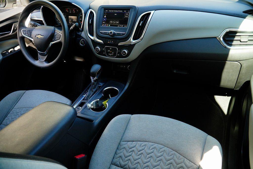 used 2022 Chevrolet Equinox car, priced at $17,895