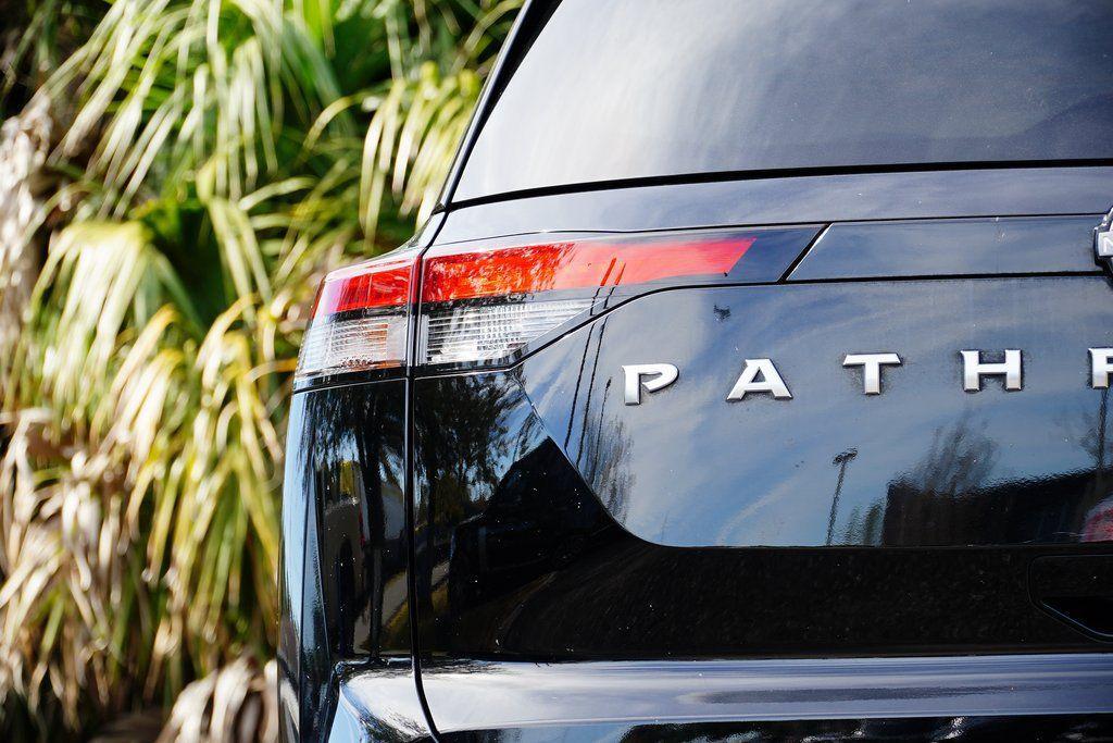used 2022 Nissan Pathfinder car, priced at $26,295