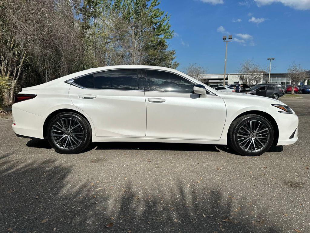 used 2024 Lexus ES 350 car, priced at $38,895