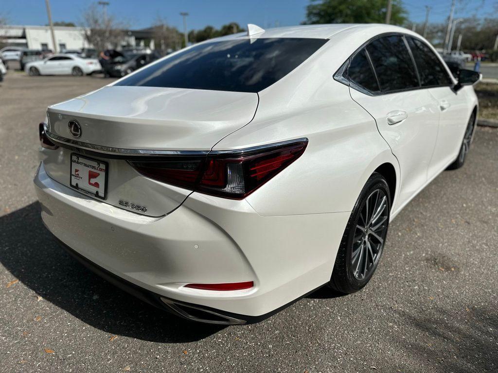 used 2024 Lexus ES 350 car, priced at $38,895