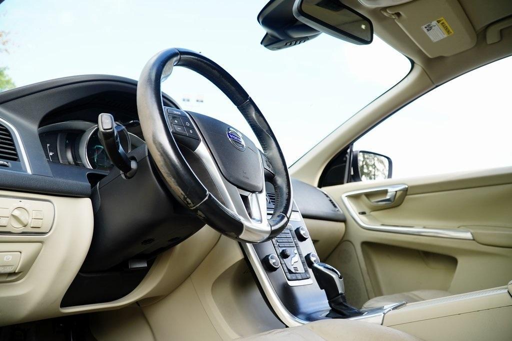 used 2015 Volvo XC60 car, priced at $7,707