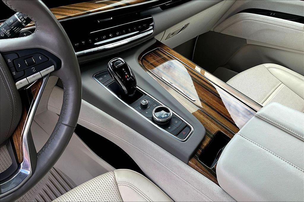 used 2023 Cadillac Escalade car, priced at $80,841