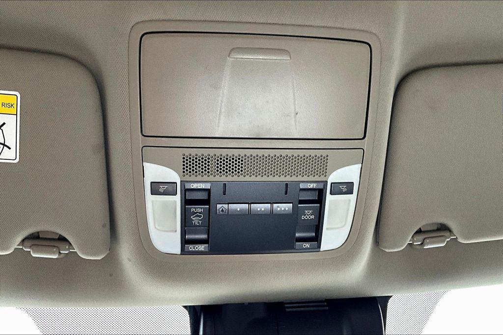 used 2019 Acura MDX car, priced at $23,057