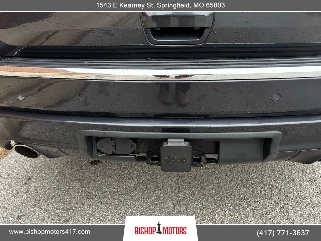 used 2015 Jeep Grand Cherokee car, priced at $13,995