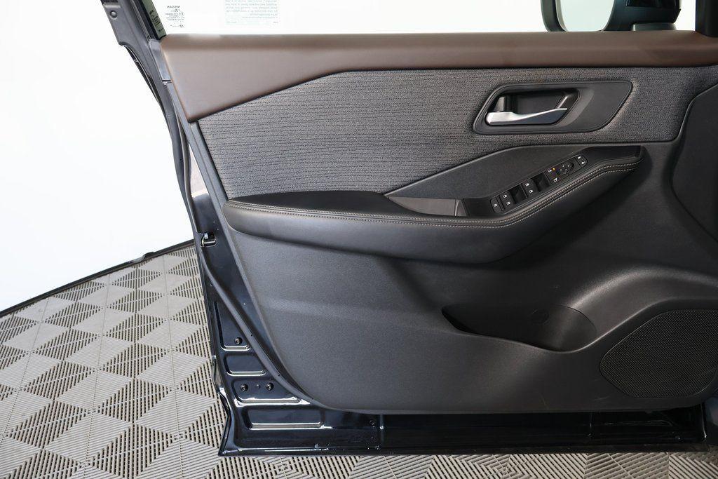 used 2022 Nissan Rogue car, priced at $18,084
