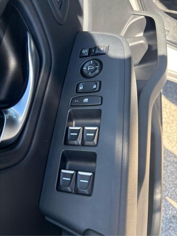 used 2023 Honda Pilot car, priced at $45,682
