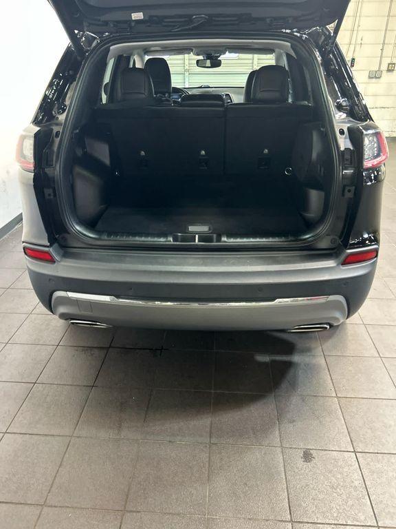 used 2021 Jeep Cherokee car, priced at $25,485