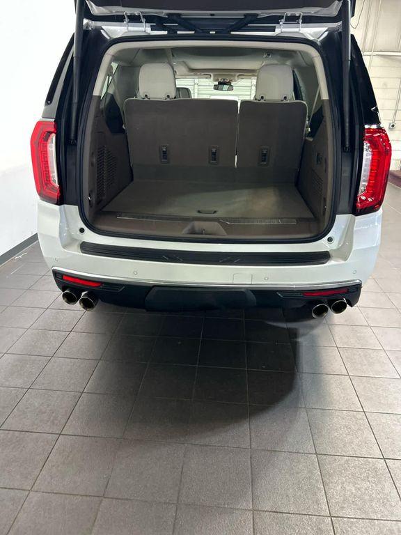 used 2023 GMC Yukon XL car, priced at $74,686