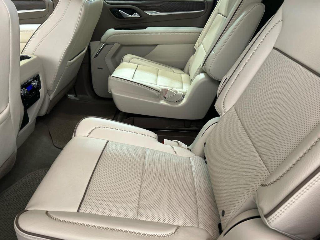 used 2023 GMC Yukon XL car, priced at $74,686