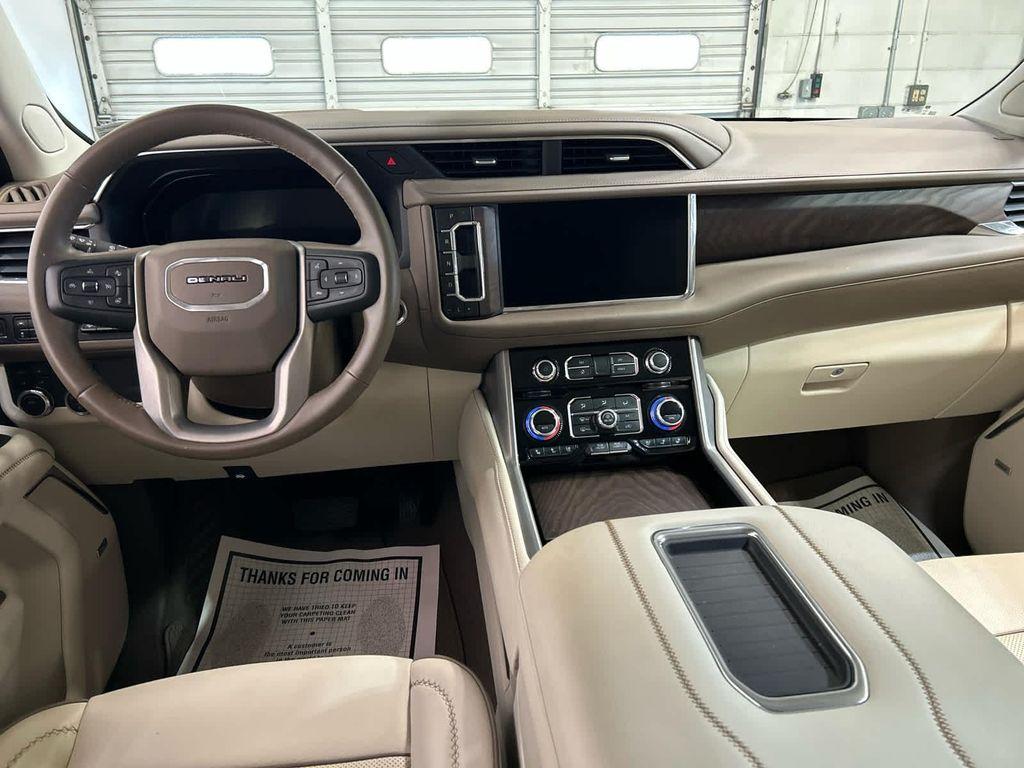 used 2023 GMC Yukon XL car, priced at $74,686