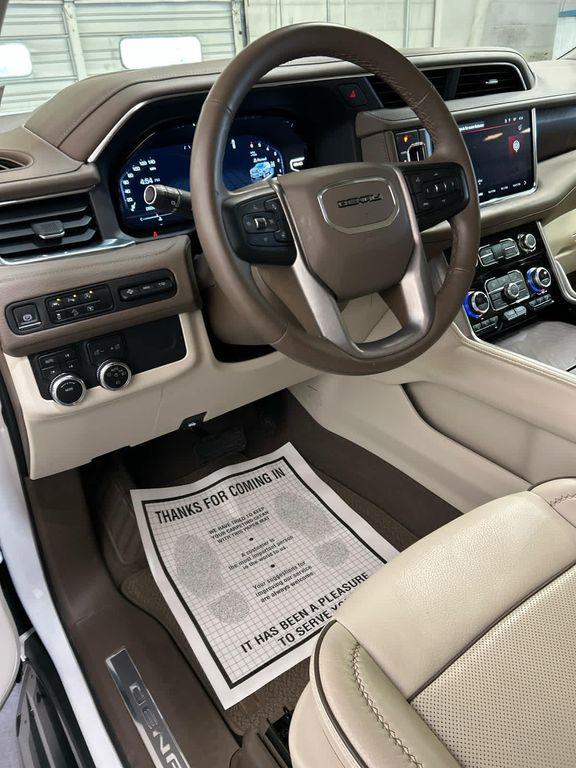 used 2023 GMC Yukon XL car, priced at $74,686