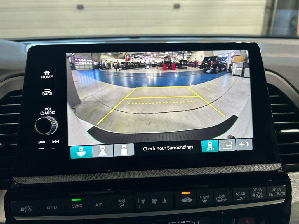 new 2026 Honda Odyssey car, priced at $49,445