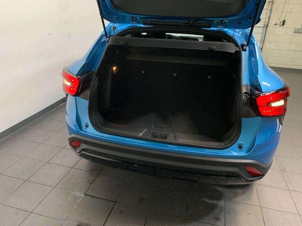 new 2026 Chevrolet Trax car, priced at $28,780