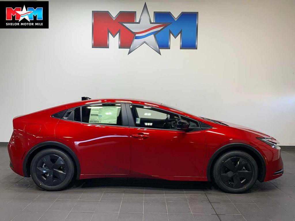 new 2026 Toyota Prius Plug-In Hybrid car, priced at $34,924