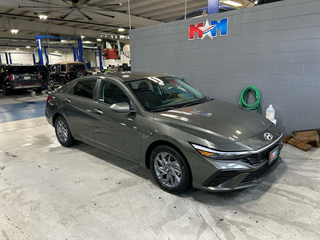 new 2026 Hyundai ELANTRA HEV car, priced at $26,312